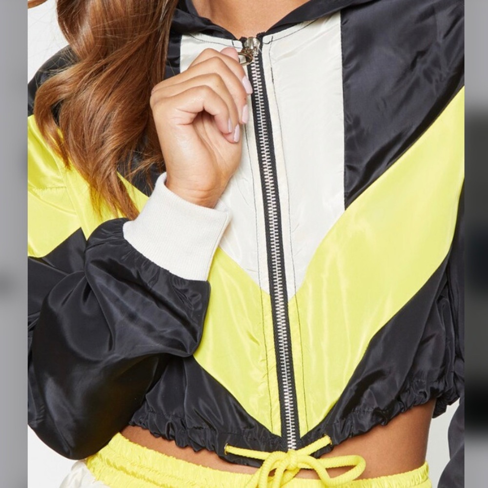 Color block windbreaker